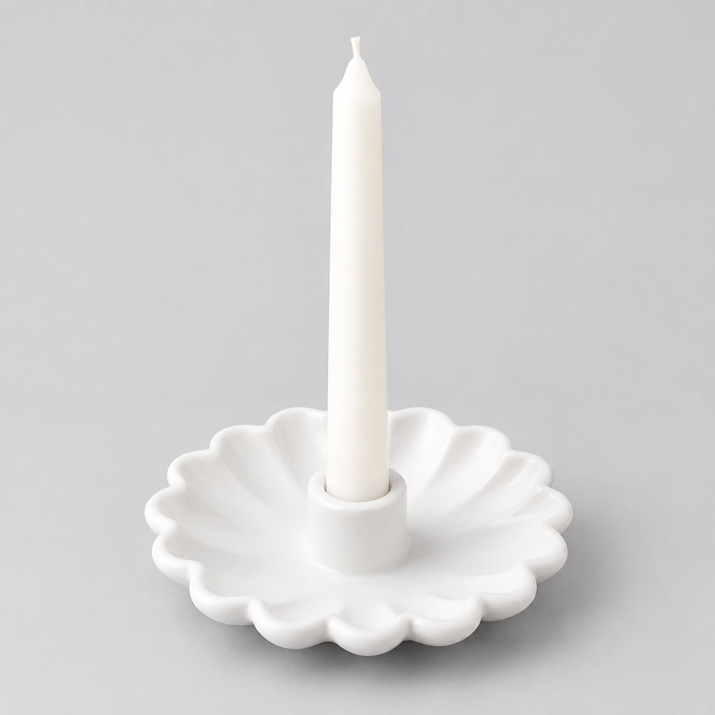 Scalloped candle holder